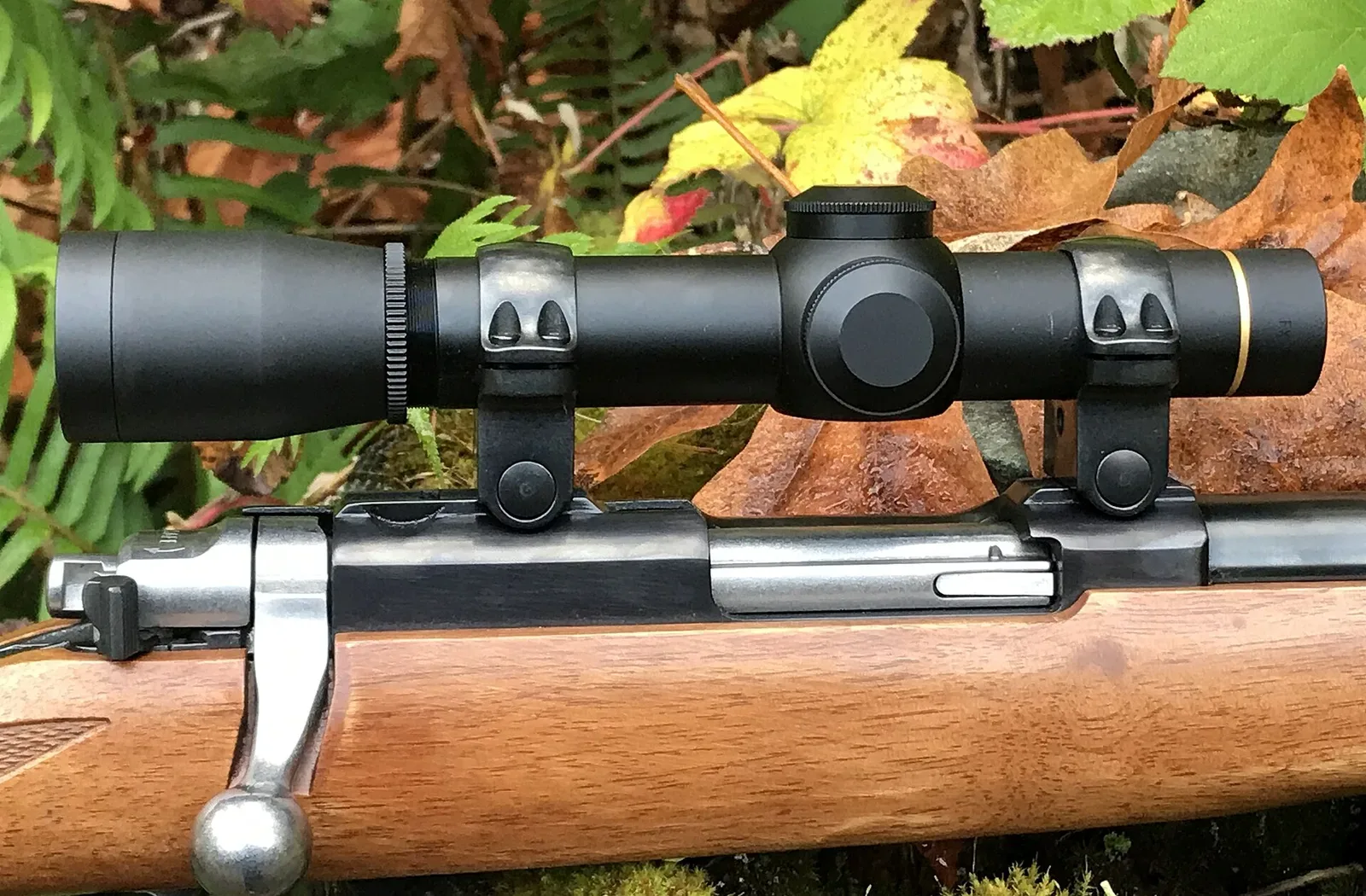Leupold FX-II Ultralight rifle scope mounted on a Ruger 77/44 rifle
